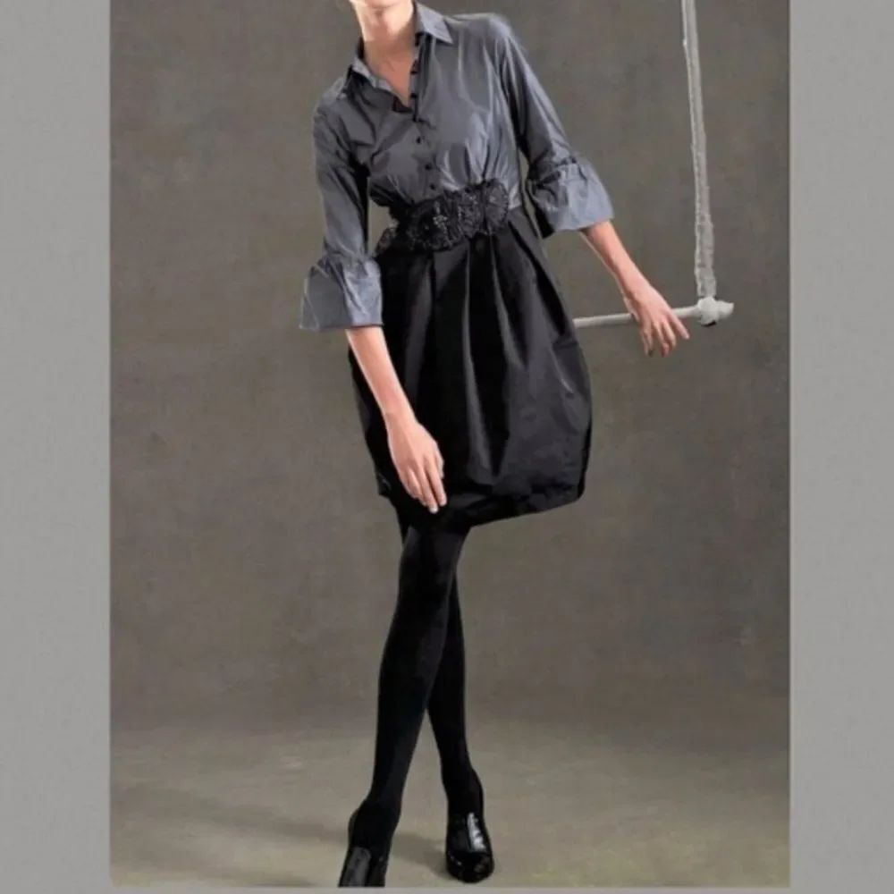 BCBGMaxAzria   - Picture 13 of 13
